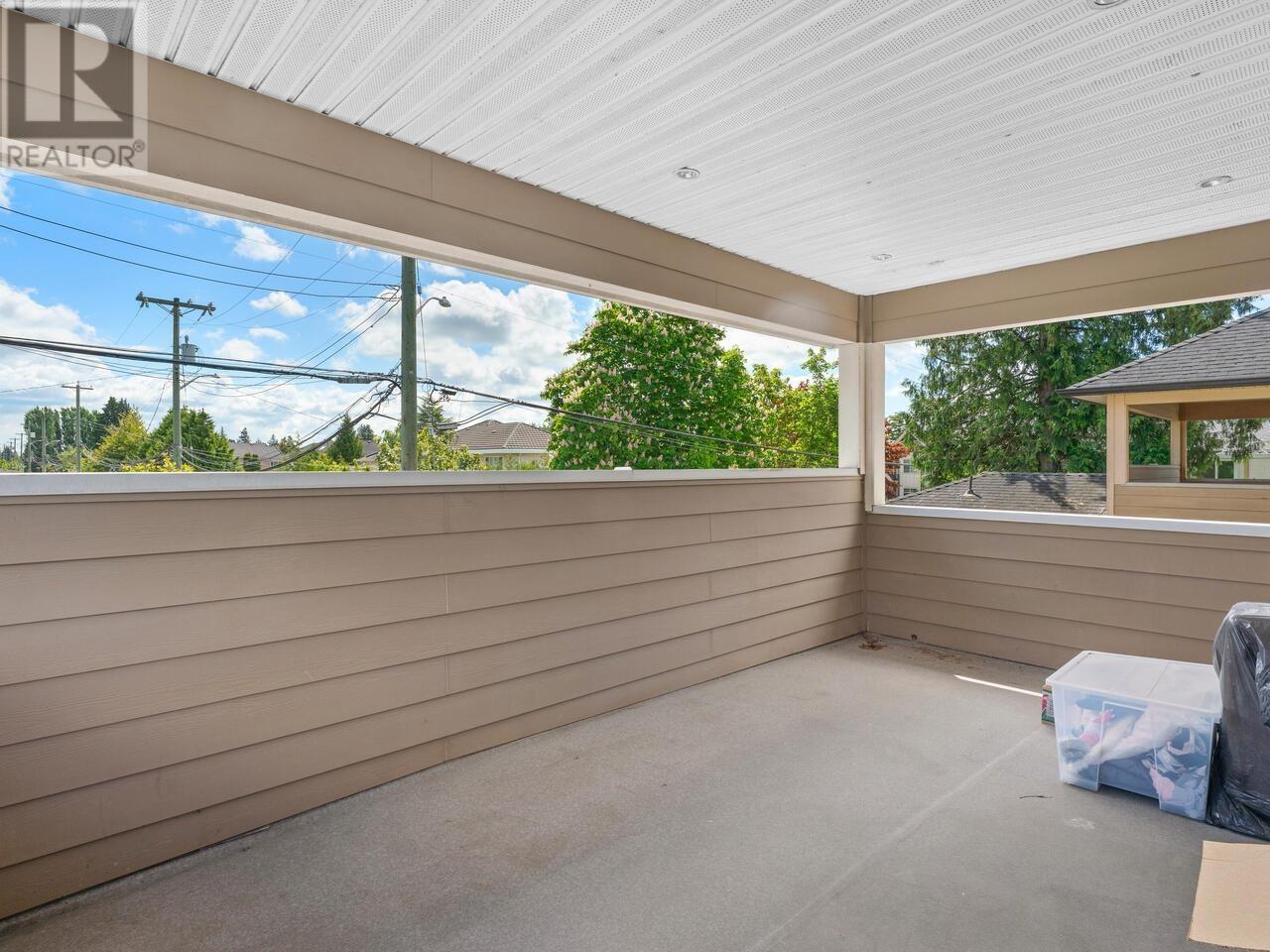 Photo 17 of 10020 No 4 Road, Richmond BC