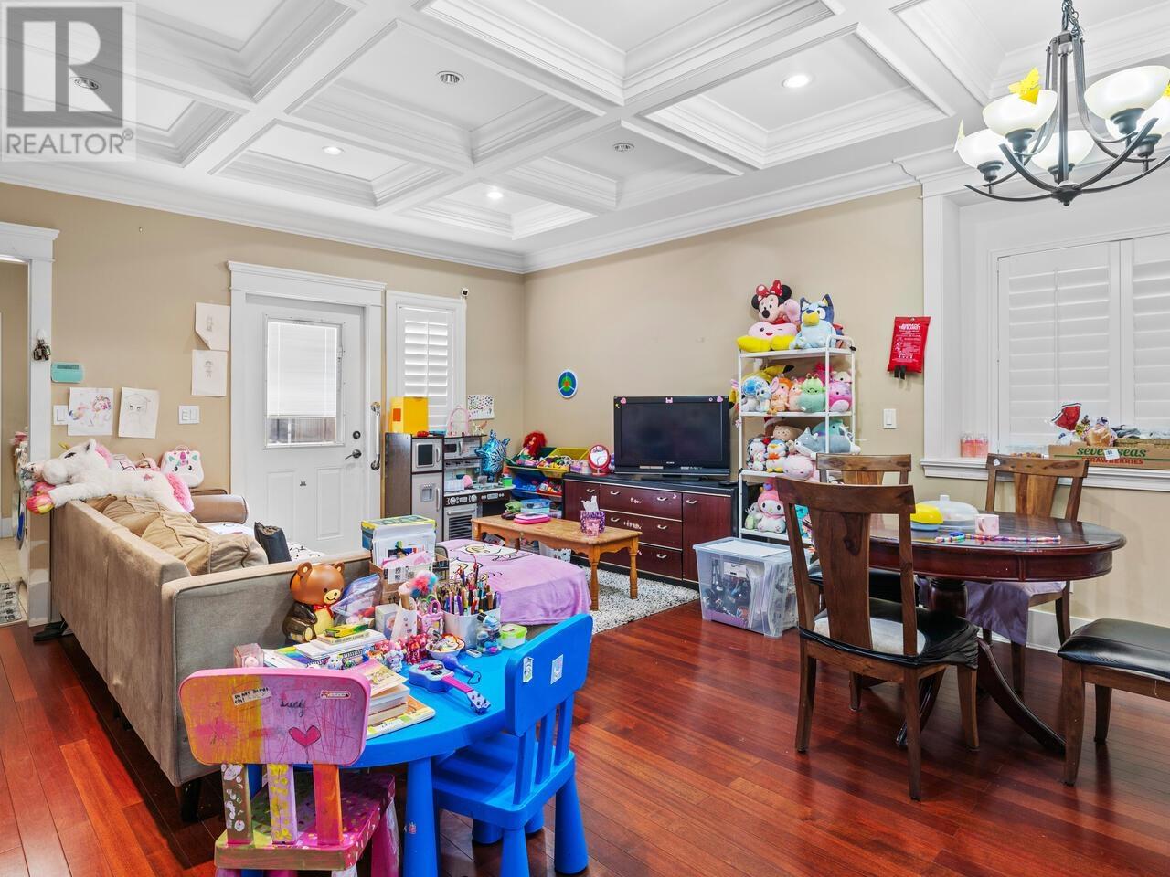 Photo 10 of 10020 No 4 Road, Richmond BC