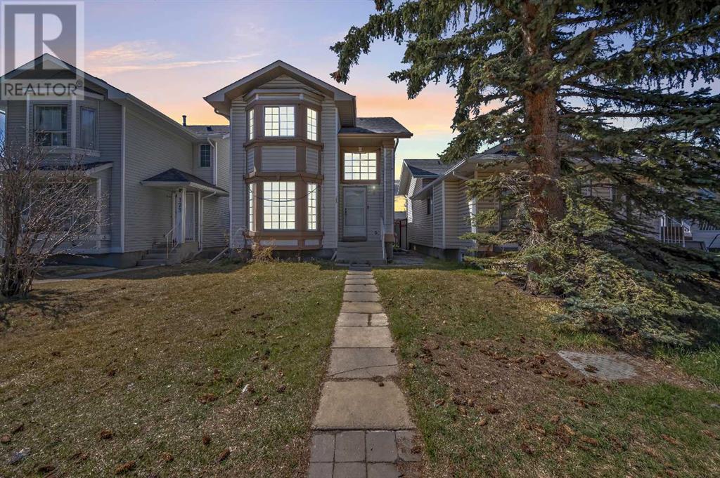 369 Martinwood Place NE, Calgary, Alberta