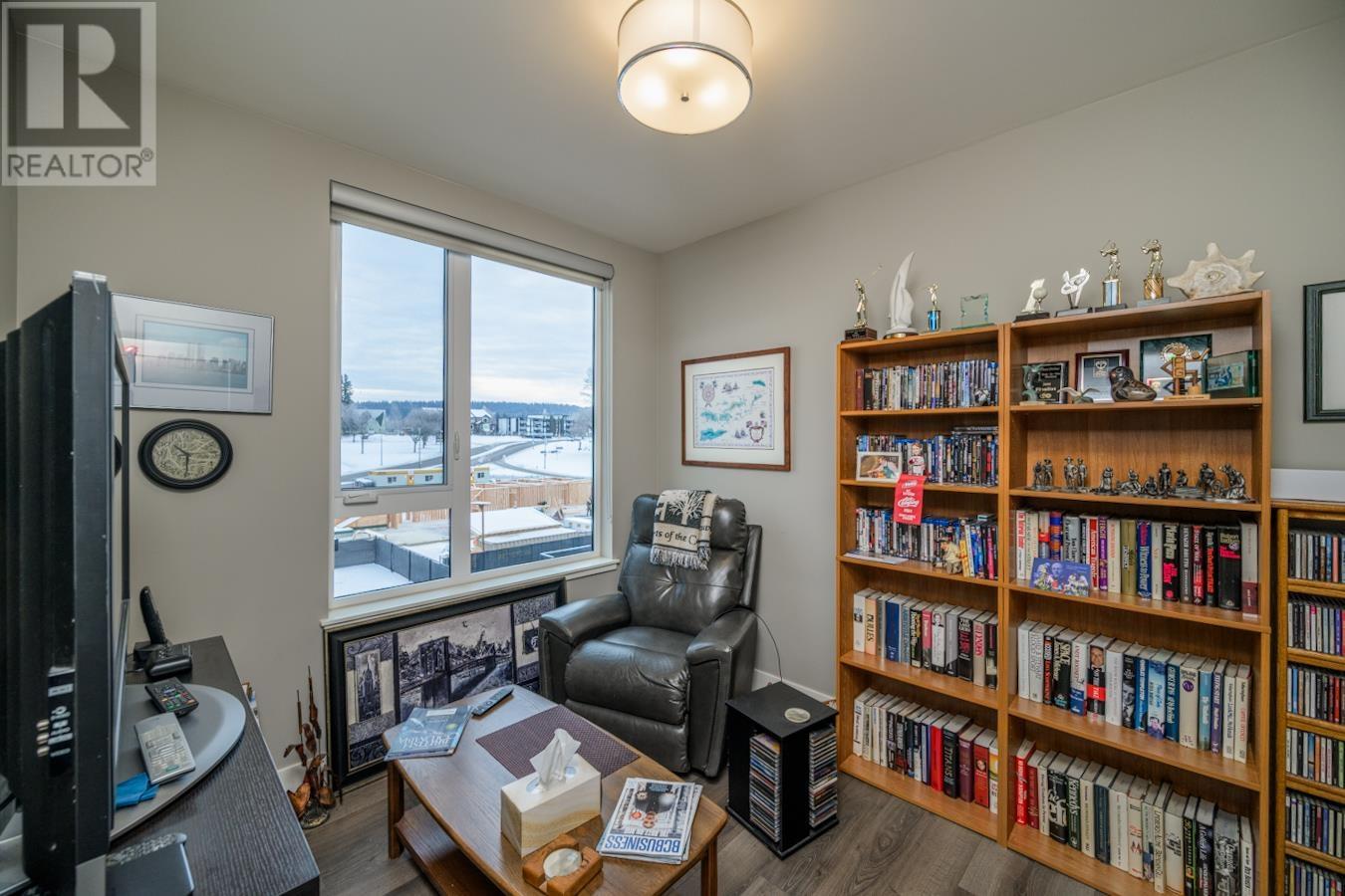 Photo 12 of 302 1087 6th Avenue, Prince George BC