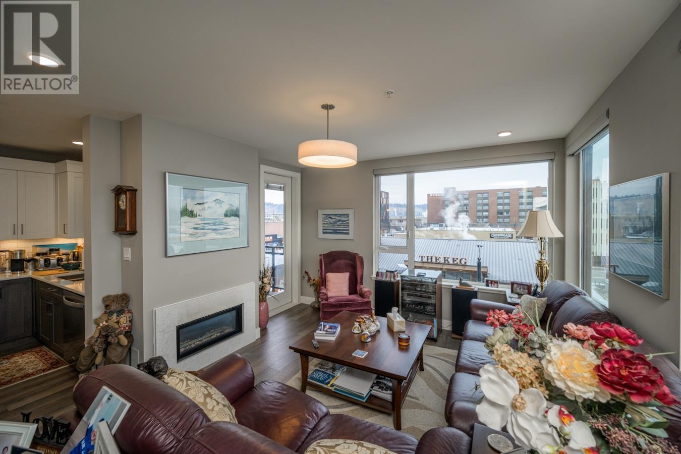 Photo 8 of 302 1087 6th Avenue, Prince George BC