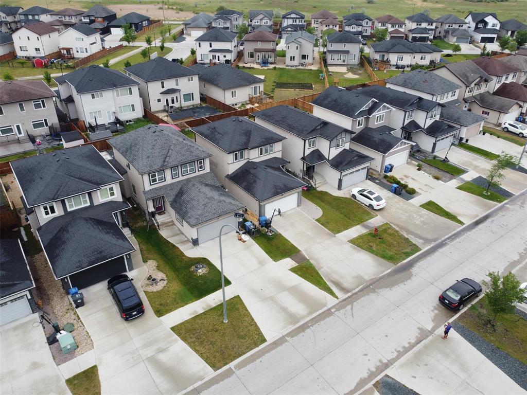 Photo 13 of 55 Hillbrook Drive, Winnipeg MB