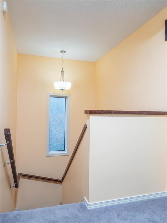 Photo 31 of 55 Hillbrook Drive, Winnipeg MB
