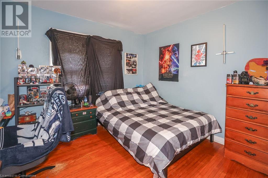 Photo 13 of 67 St George Street, St Catharines ON