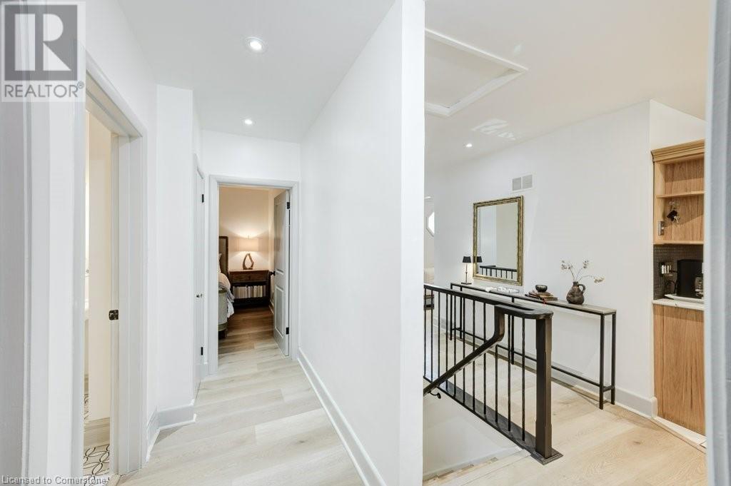Photo 20 of 3 Fallsview Road, Hamilton ON