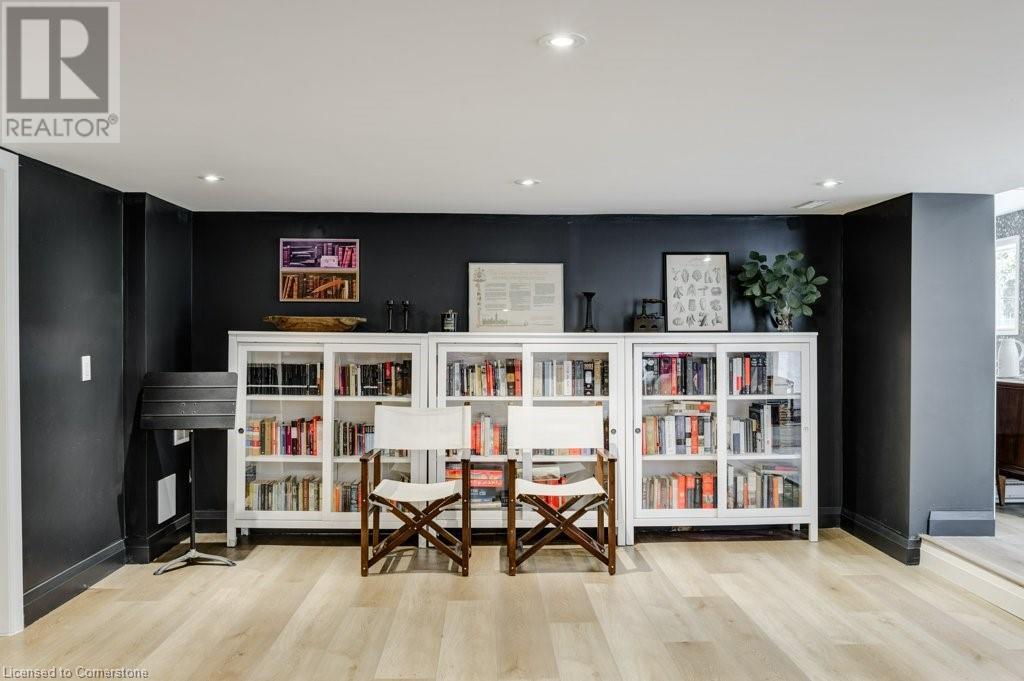 Photo 32 of 3 Fallsview Road, Hamilton ON