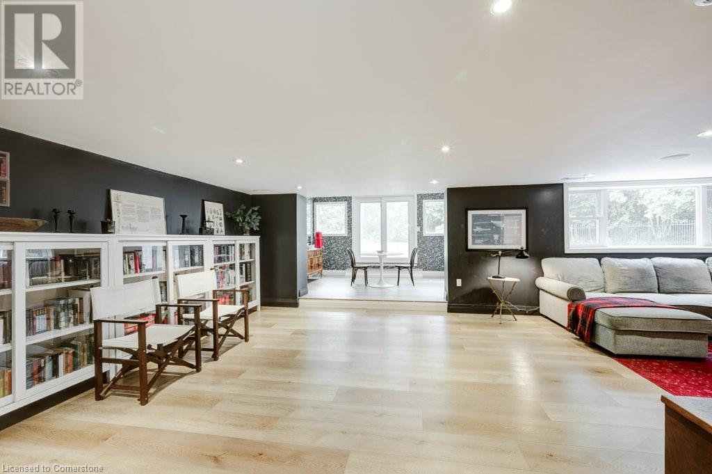 Photo 39 of 3 Fallsview Road, Hamilton ON