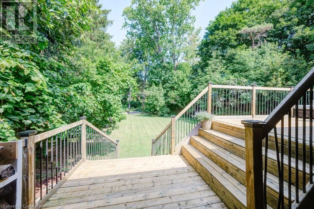 Photo 44 of 3 Fallsview Road, Hamilton ON