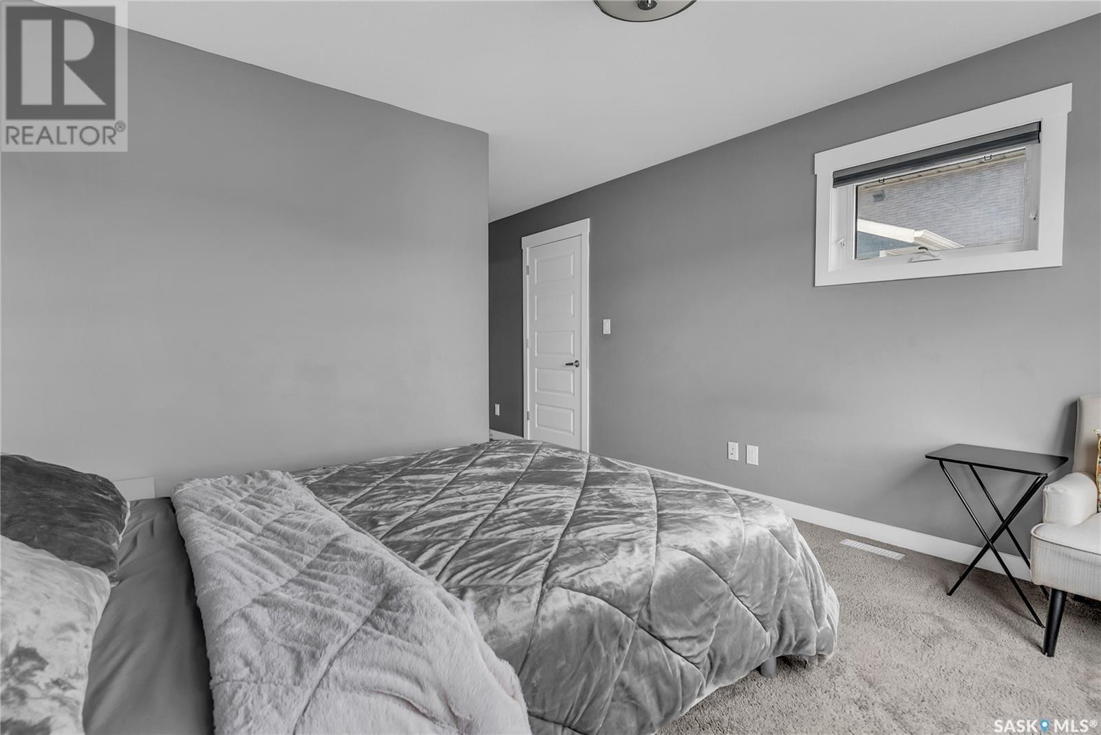 Single Family House 2 Level for Sale in   Kloppenburg CRESCENT Saskatoon 