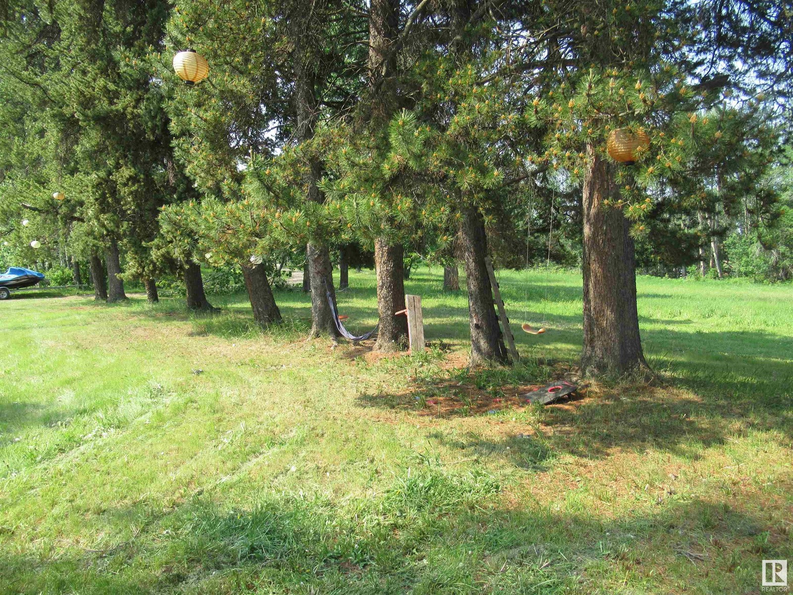 Photo 9 of 3902 Scott Av, Rural Wetaskiwin County AB