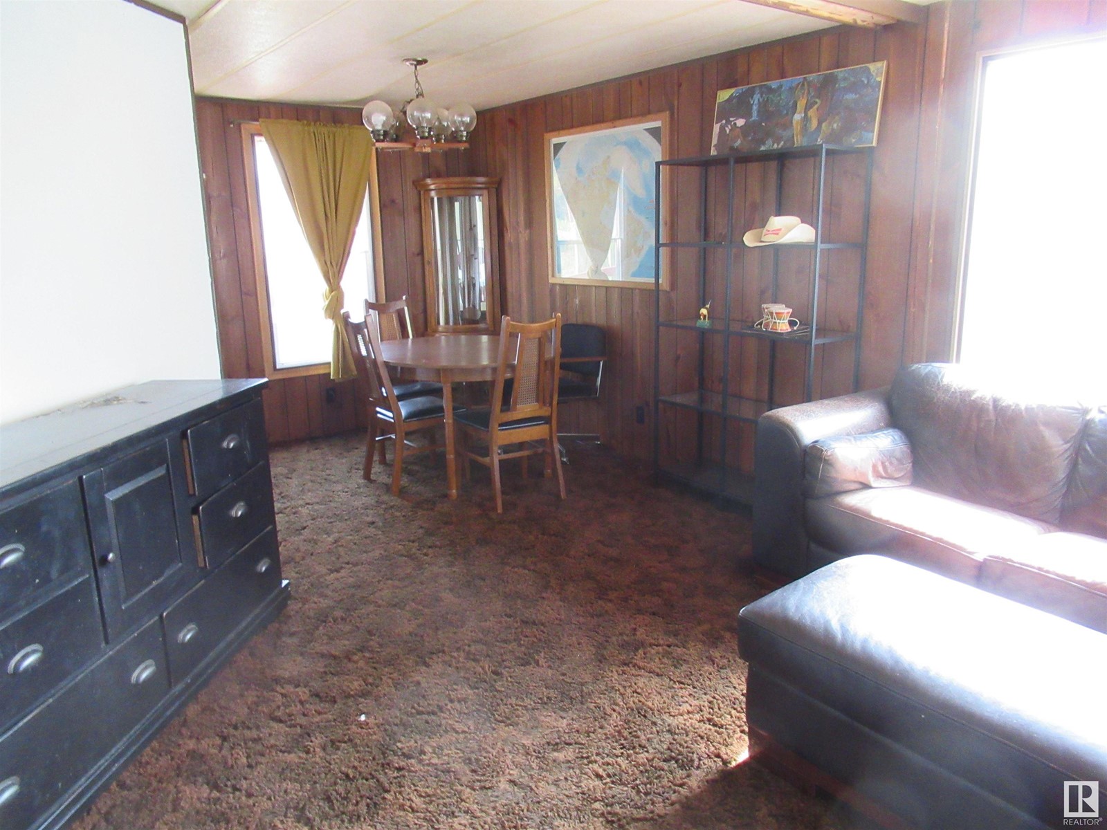 Photo 17 of 3902 Scott Av, Rural Wetaskiwin County AB