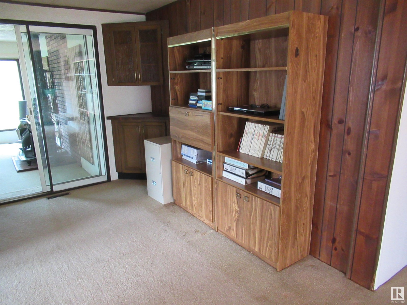 Photo 14 of 3902 Scott Av, Rural Wetaskiwin County AB