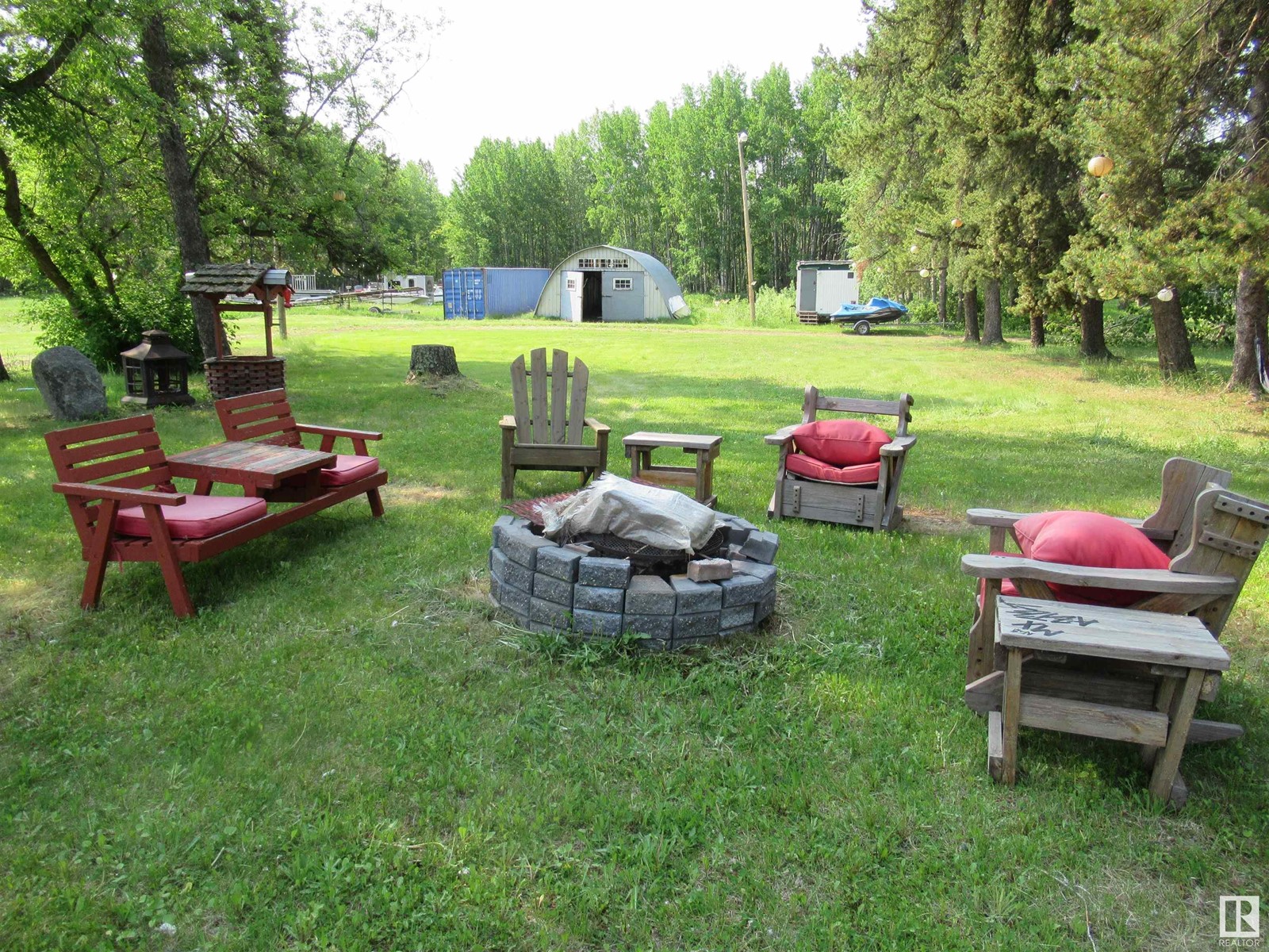 Photo 8 of 3902 Scott Av, Rural Wetaskiwin County AB