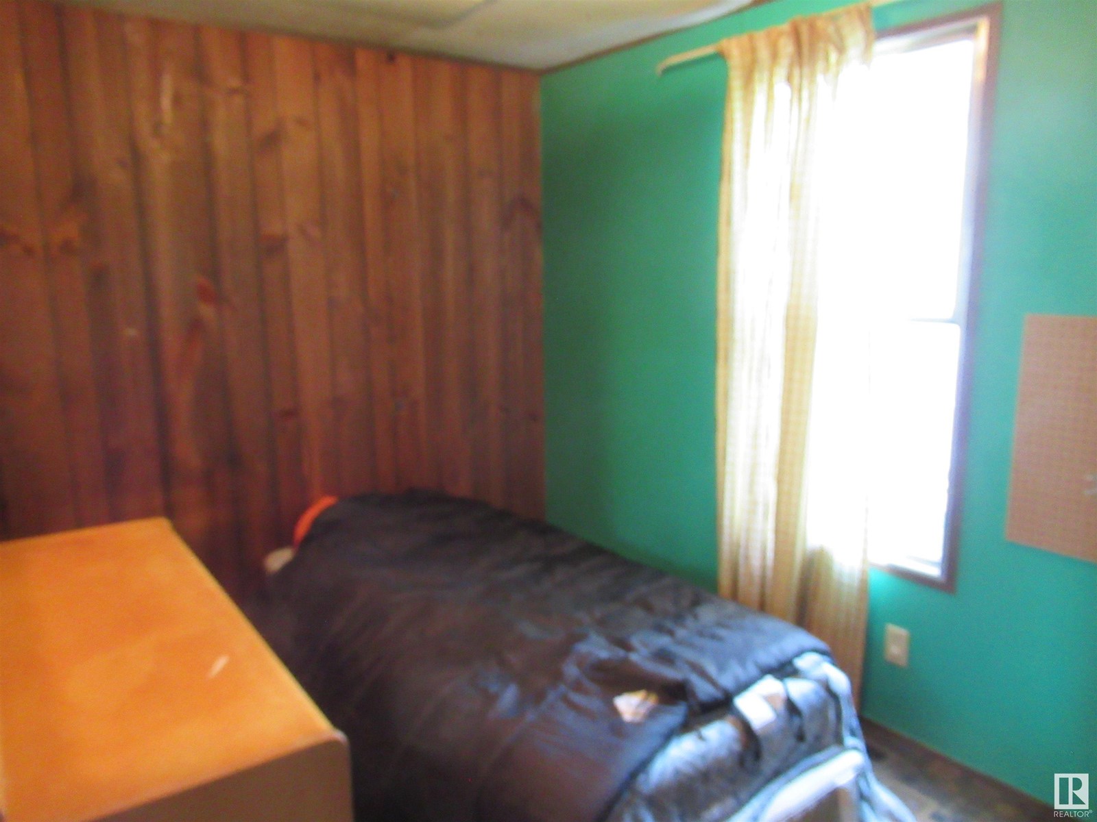 Photo 21 of 3902 Scott Av, Rural Wetaskiwin County AB