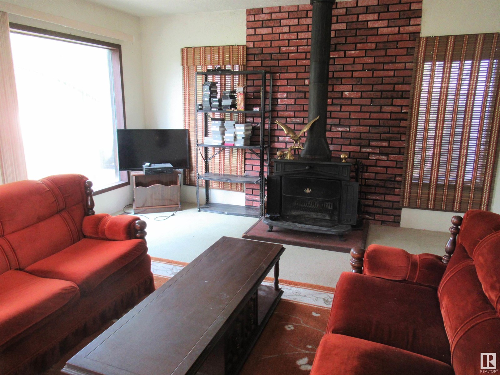 Photo 16 of 3902 Scott Av, Rural Wetaskiwin County AB