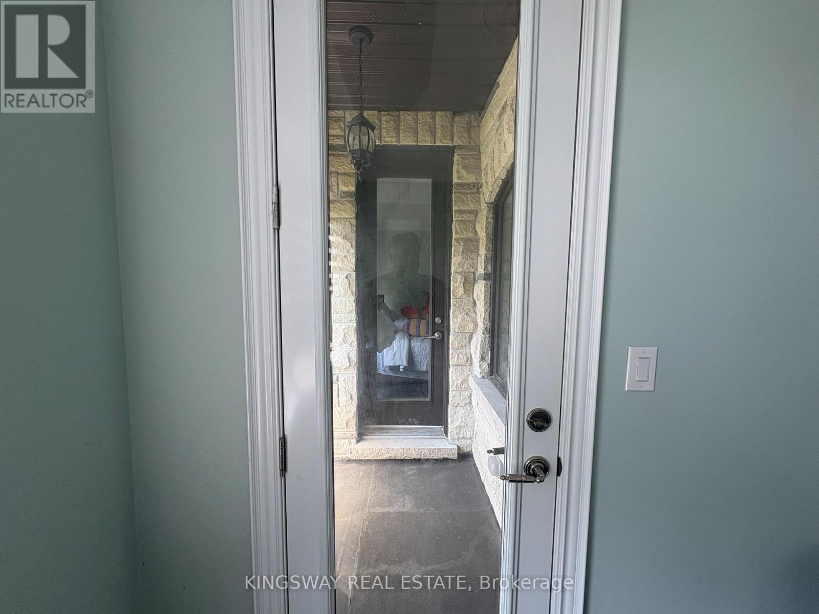 Photo 8 of 3686 Ellesmere Road S, Toronto ON