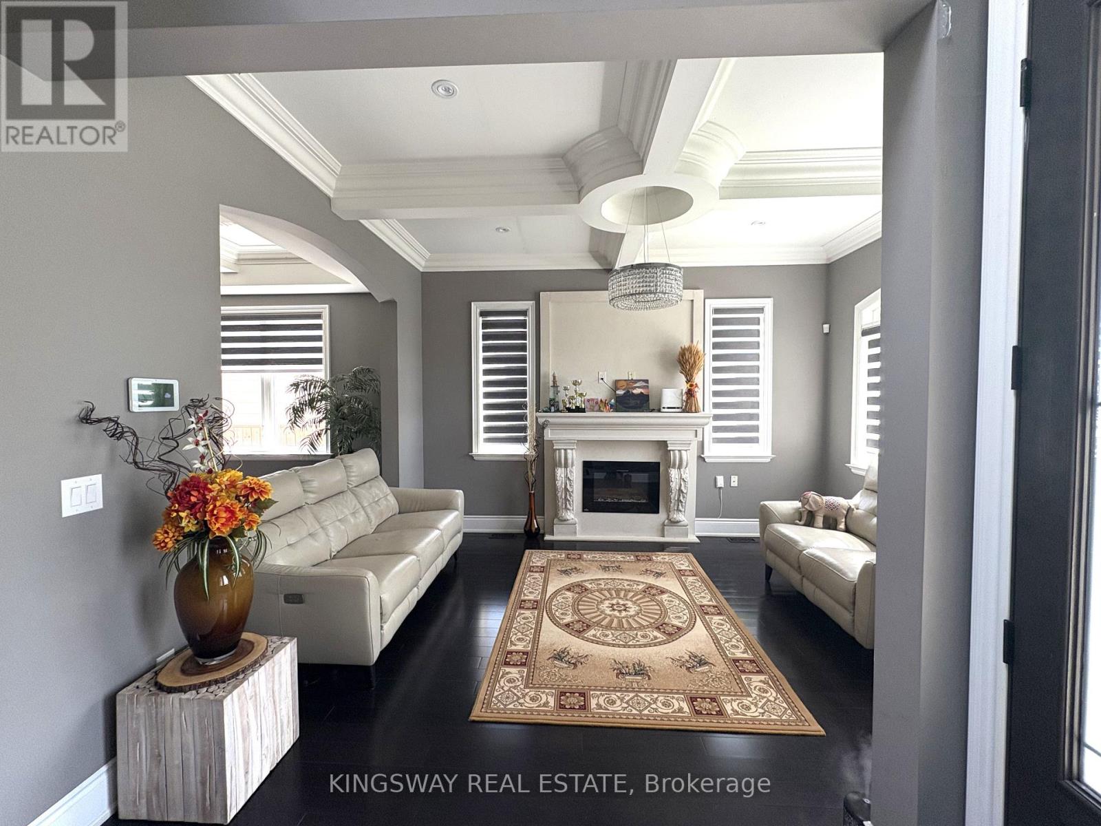 Photo 12 of 3686 Ellesmere Road S, Toronto ON