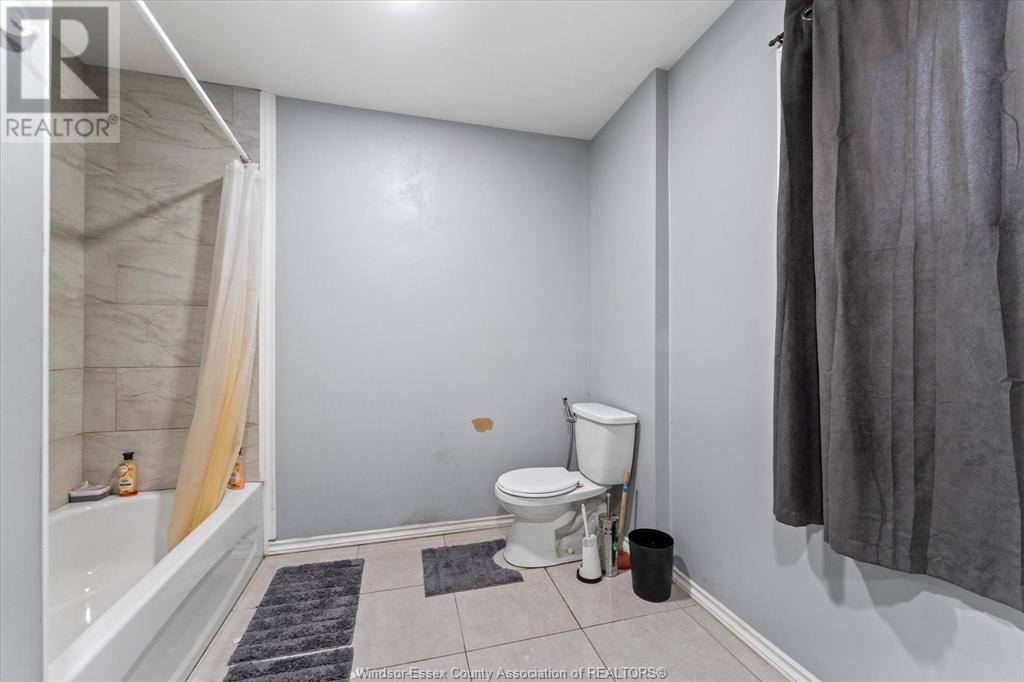 Photo 22 of 691 Windermere Road, Windsor ON