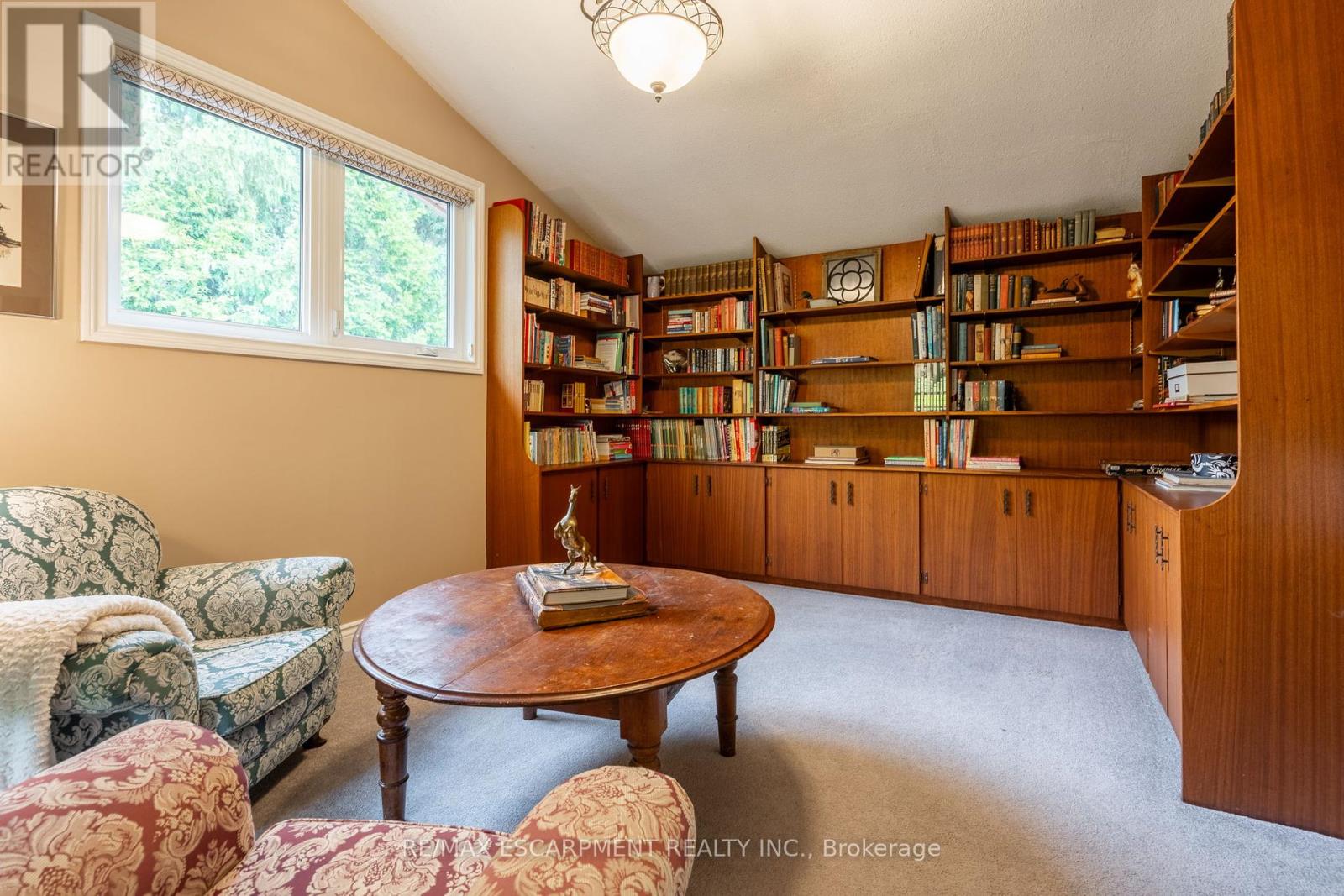 Photo 25 of 7575 Milburough Line, Milton ON