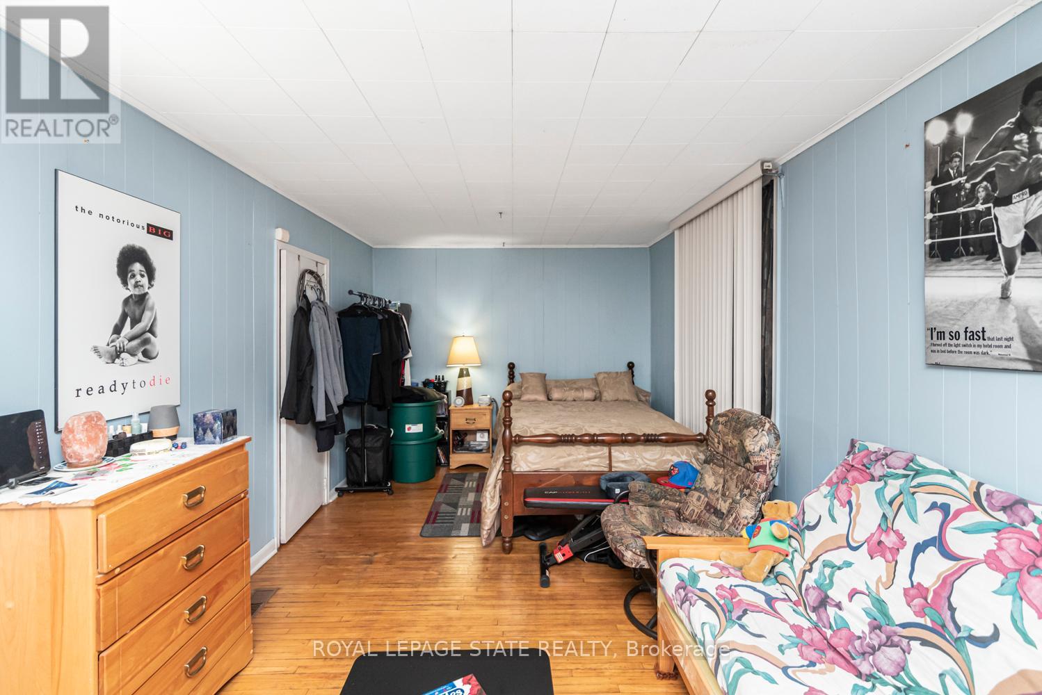 Photo 9 of 44 Arthur Avenue N, Hamilton ON