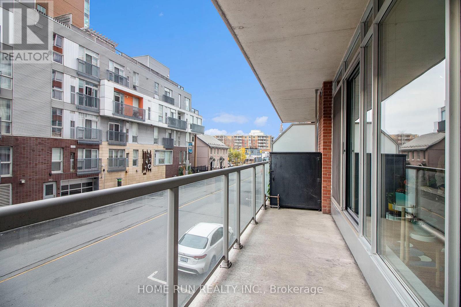 Photo 11 of 202 383 Cumberland Street, Ottawa ON