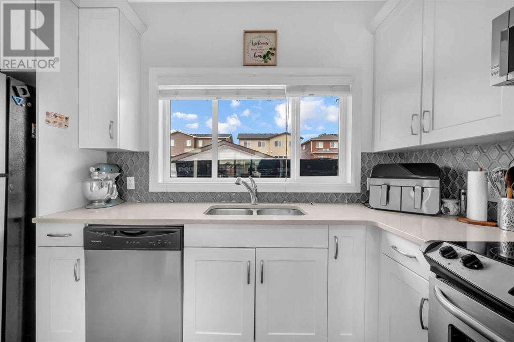 Single Family House for Sale in  Savanna Road NE Saddle Ridge Calgary 
