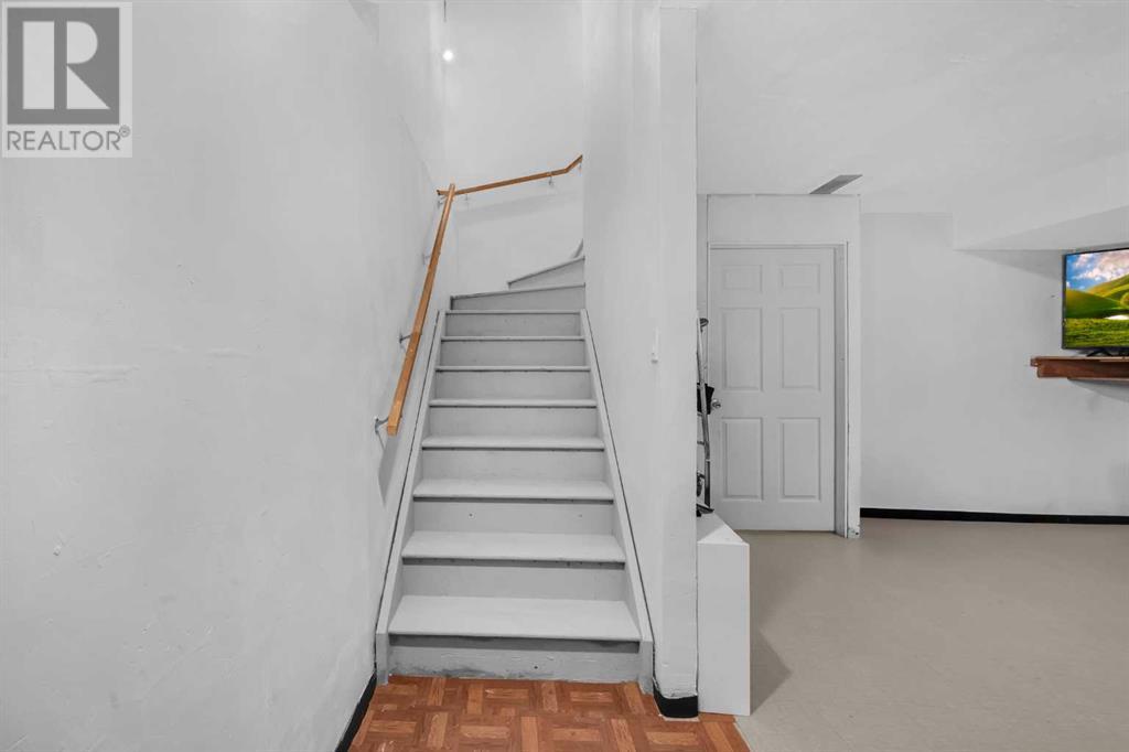 Single Family House for Sale in  Savanna Road NE Saddle Ridge Calgary 
