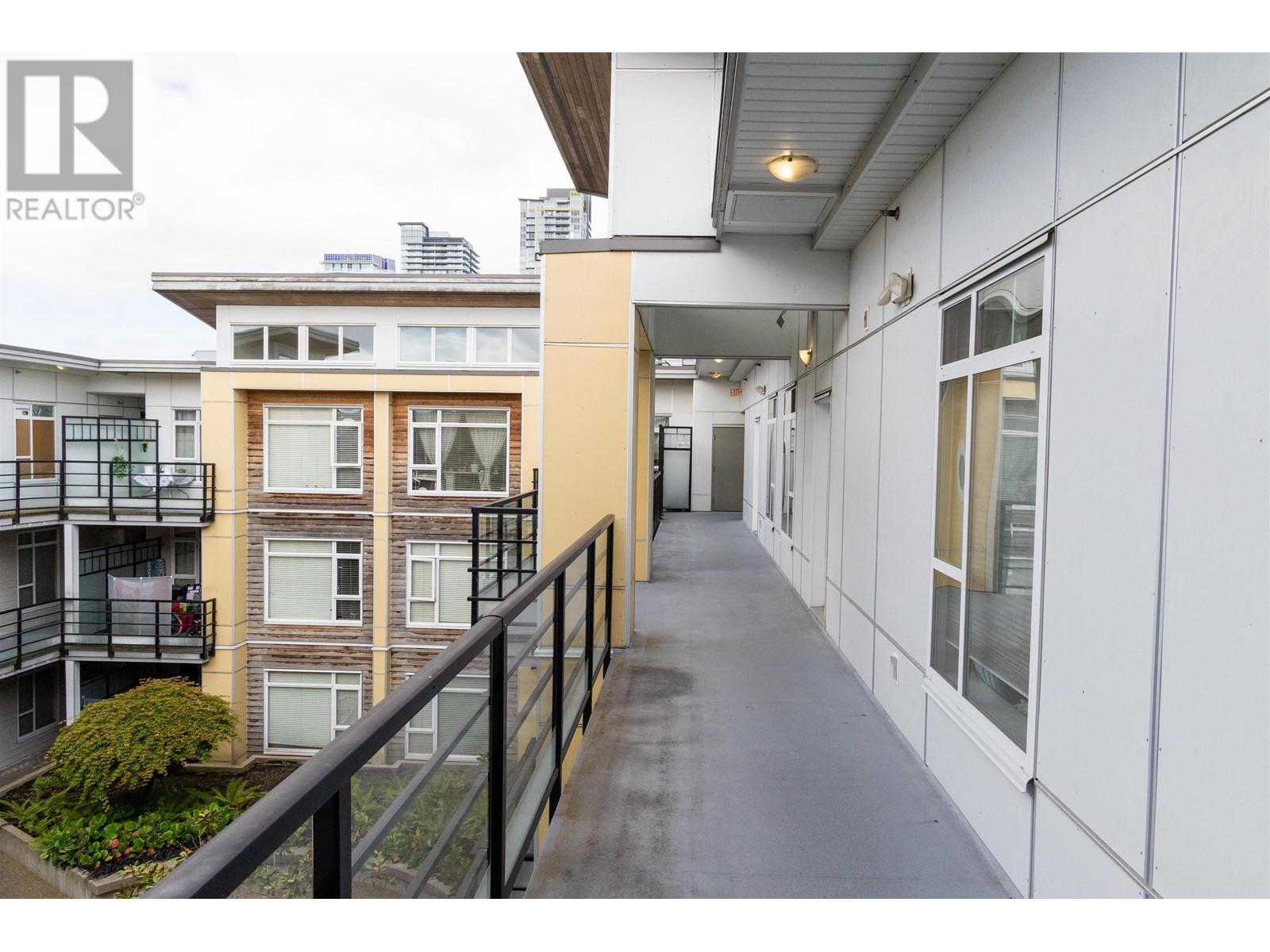 Photo 7 of Ph 15 5248 Grimmer Street, Burnaby BC