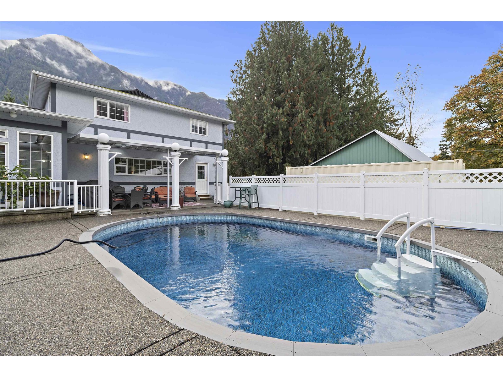 62525 AIRPORT ROAD, Hope, Hope