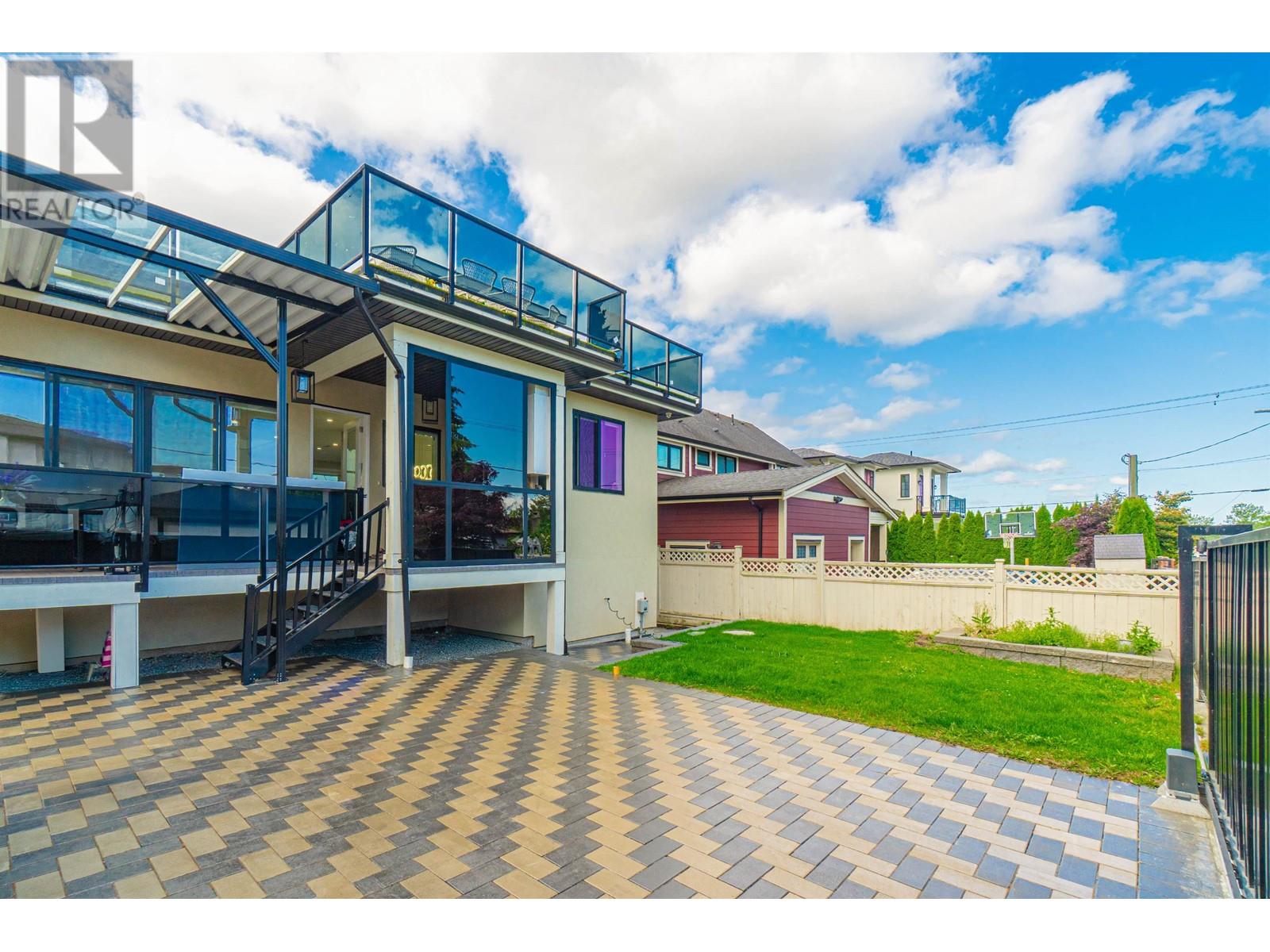 Photo 19 of 4949 Fulwell Street, Burnaby BC