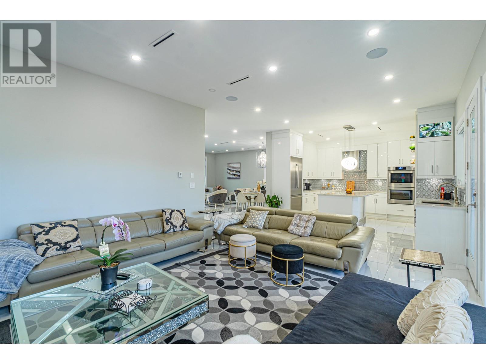 Photo 15 of 4949 Fulwell Street, Burnaby BC