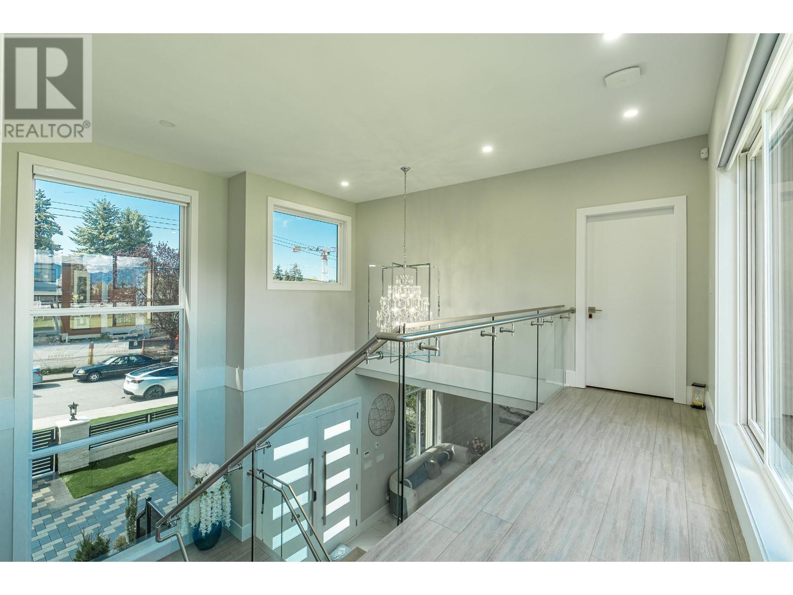 Photo 13 of 4949 Fulwell Street, Burnaby BC