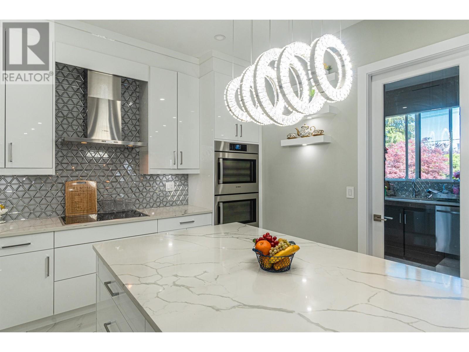 Photo 26 of 4949 Fulwell Street, Burnaby BC