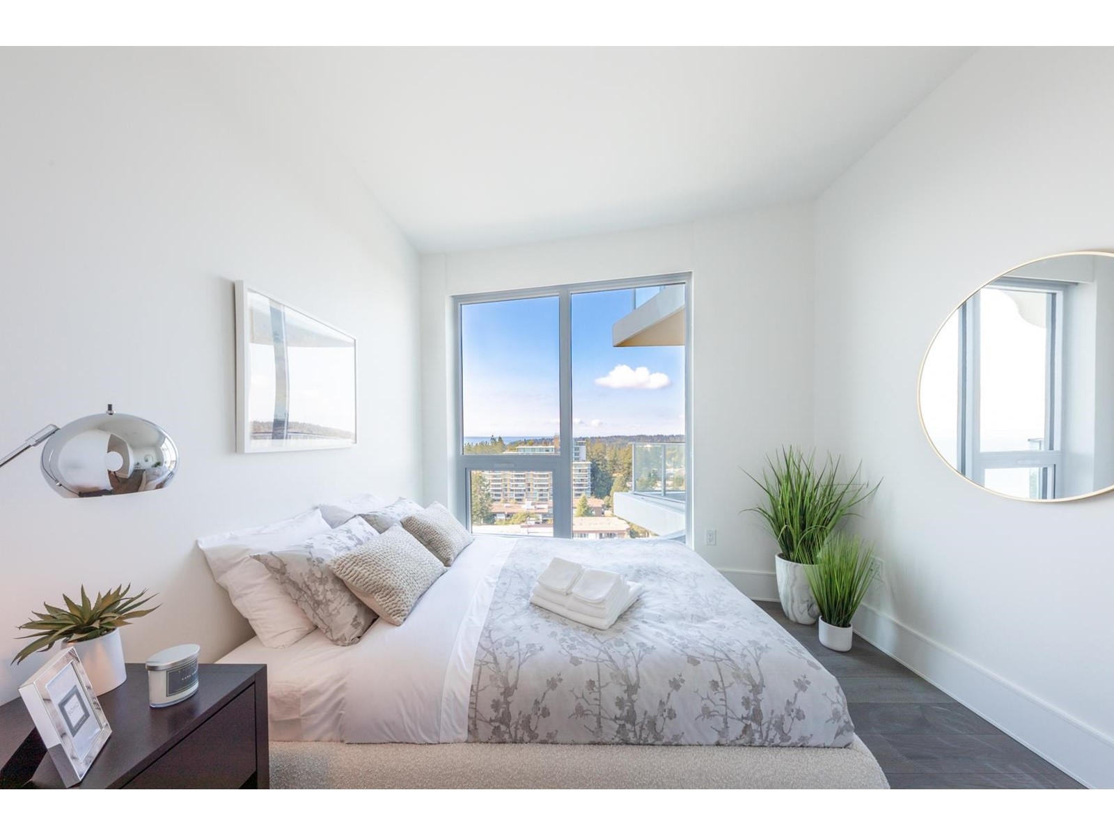 1501 1500 MARTIN STREET, White Rock real estate listing R2980114
