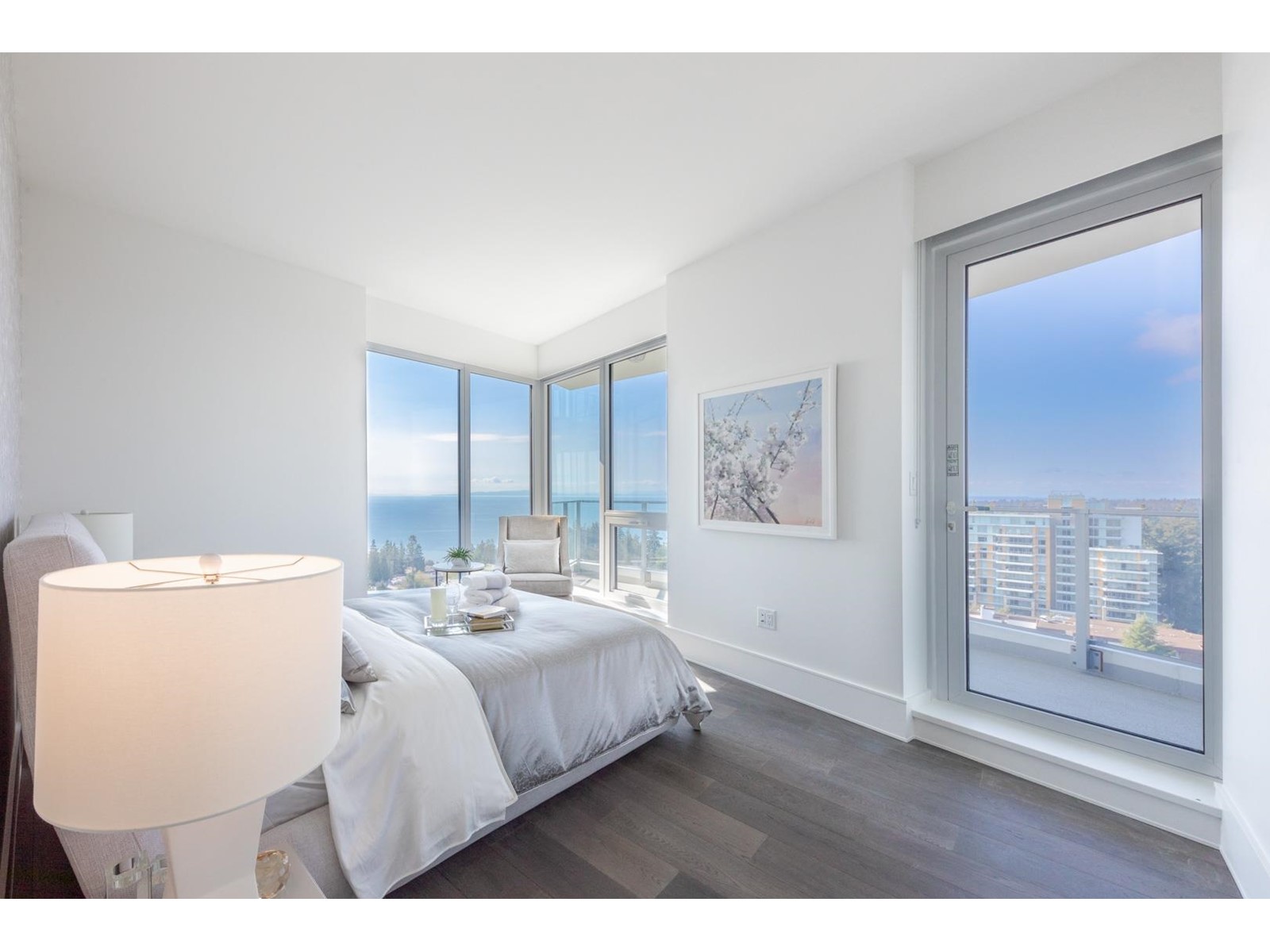 1501 1500 MARTIN STREET, White Rock real estate listing R2980114