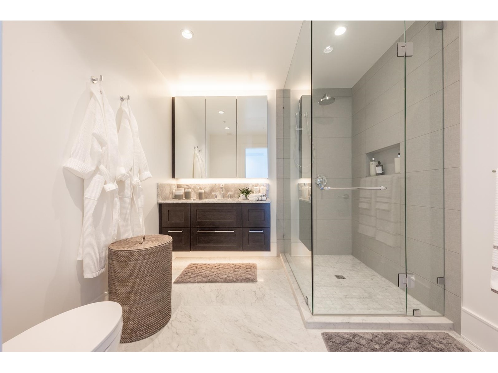1501 1500 MARTIN STREET, White Rock real estate listing R2980114