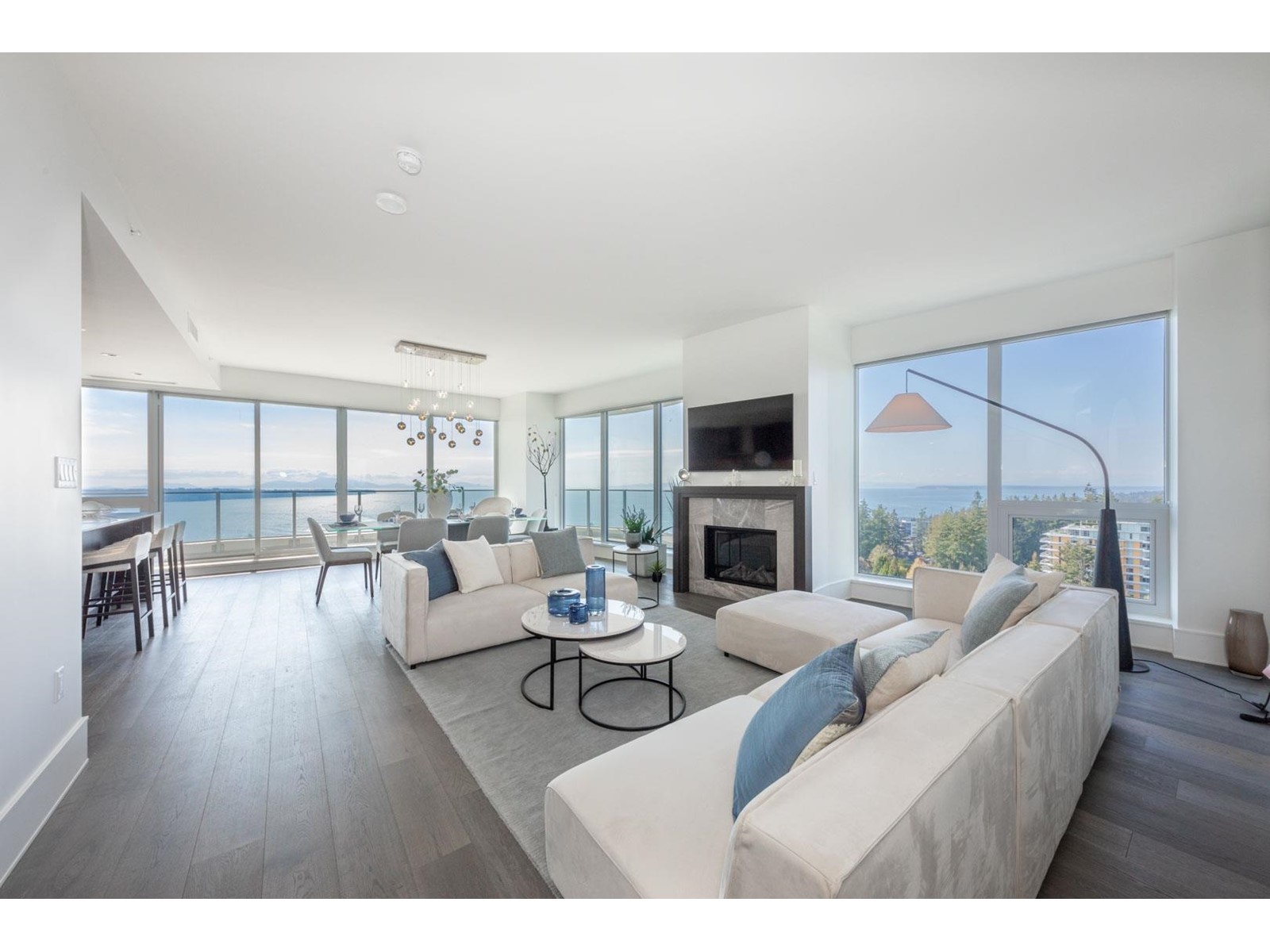 1501 1500 MARTIN STREET, White Rock real estate listing R2980114