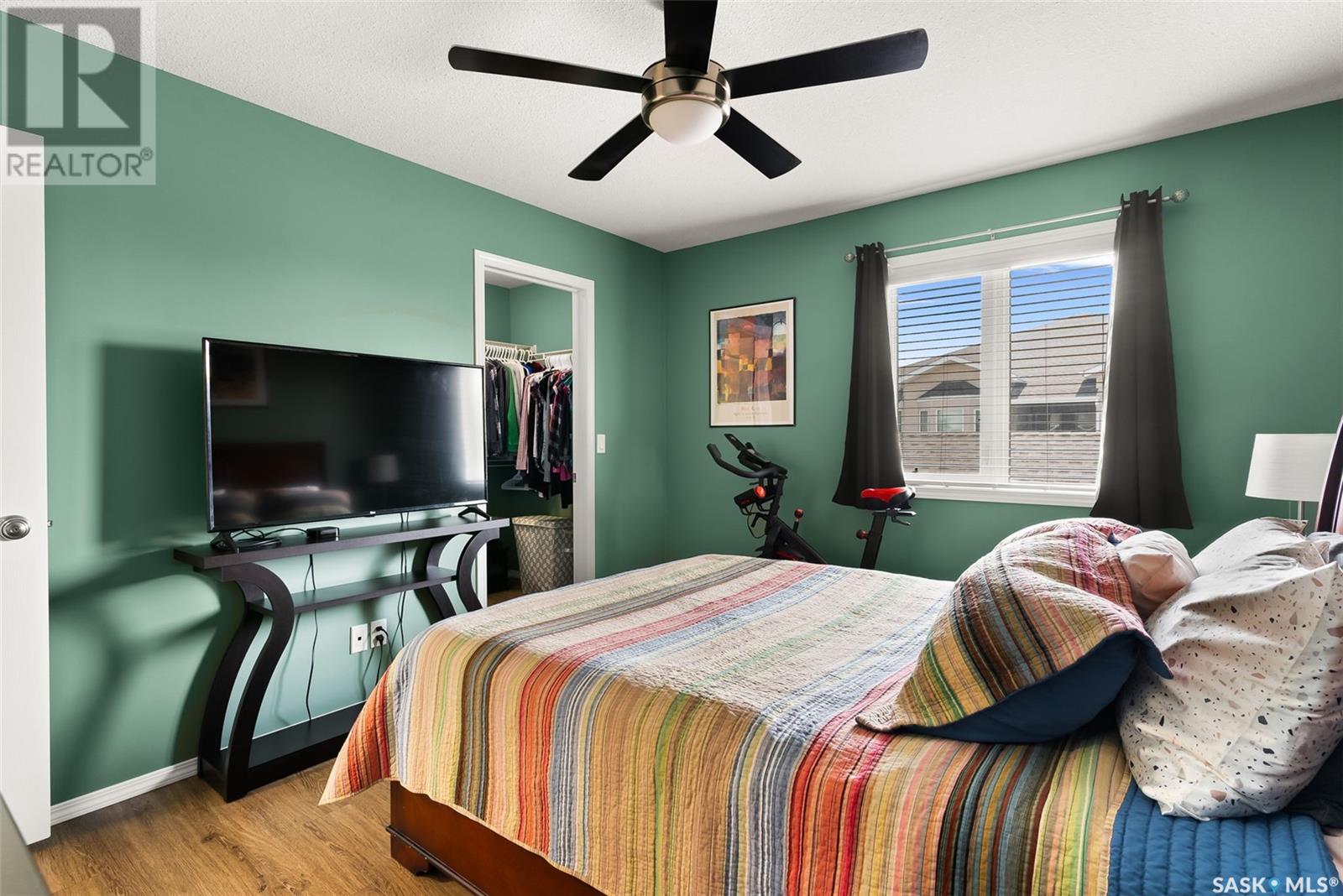 Single Family House Low rise for Sale in  Buckingham DRIVE E Regina 
