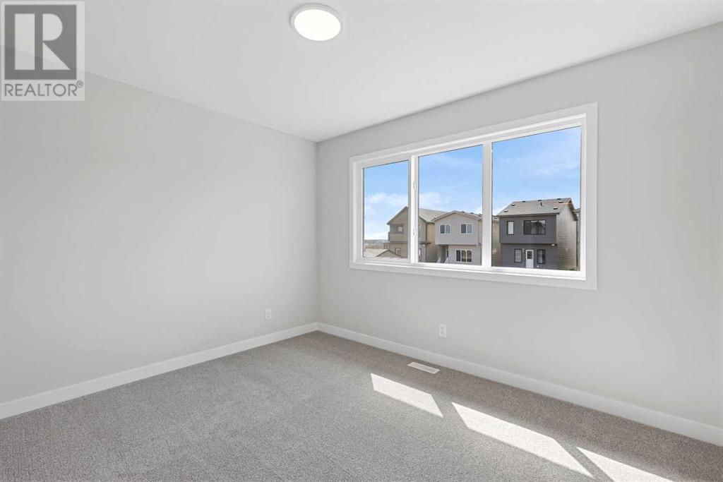 Single Family House for Sale in  Rangeview Avenue SE Rangeview Calgary 