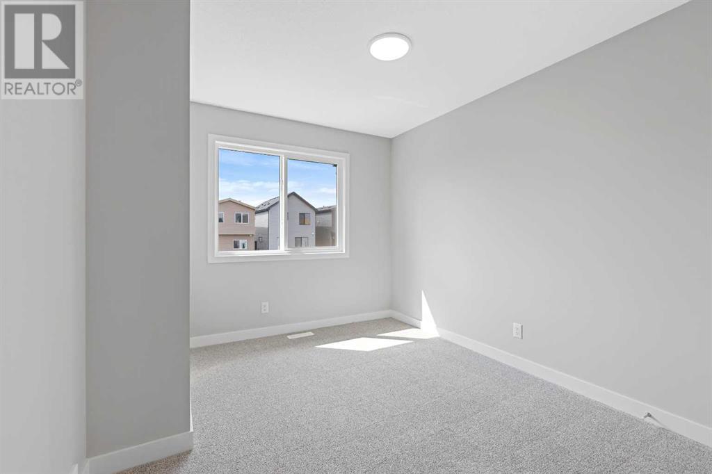 Single Family House for Sale in  Rangeview Avenue SE Rangeview Calgary 