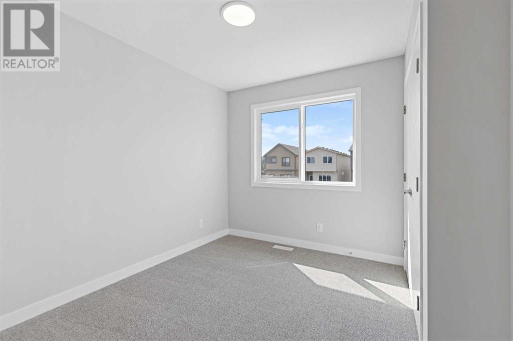 Single Family House for Sale in  Rangeview Avenue SE Rangeview Calgary 