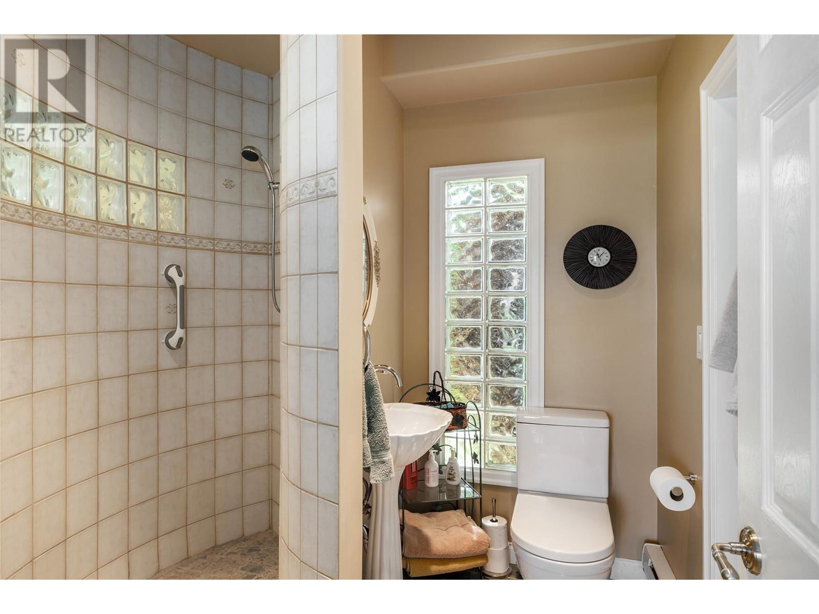  11640 Rogers Road, Lake Country