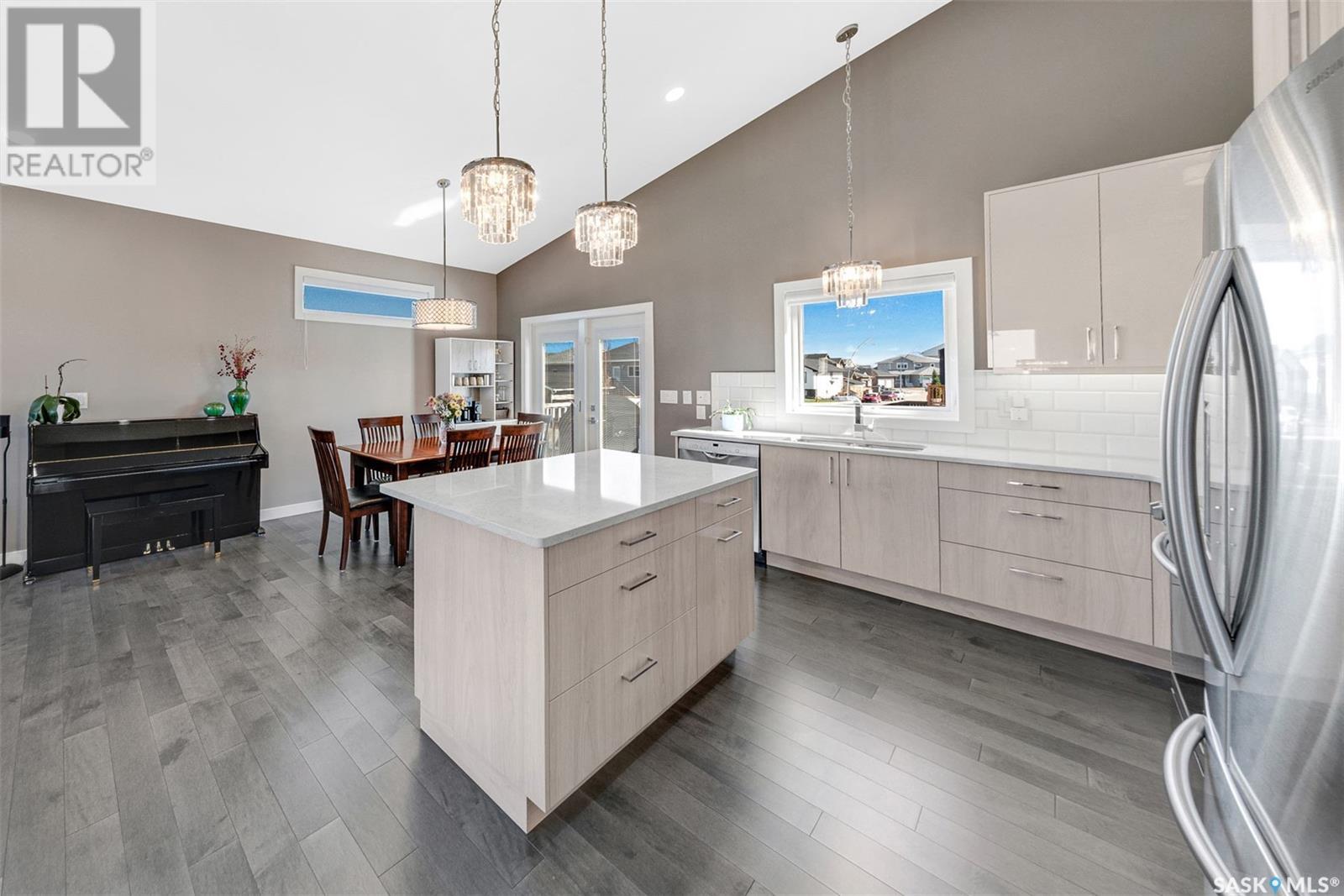 Single Family House Bi-level for Sale in  Boykowich CRESCENT Saskatoon 