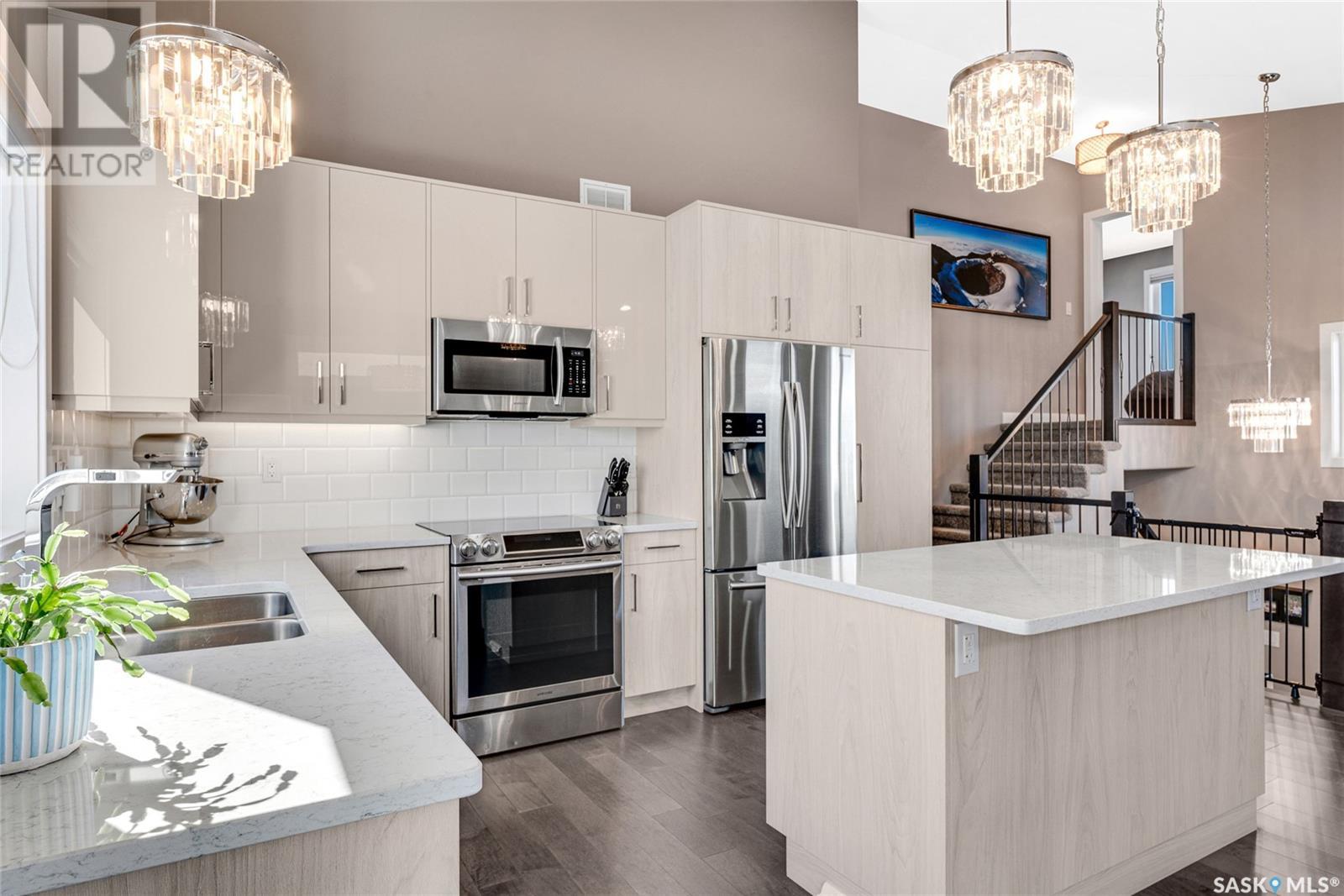 Single Family House Bi-level for Sale in  Boykowich CRESCENT Saskatoon 