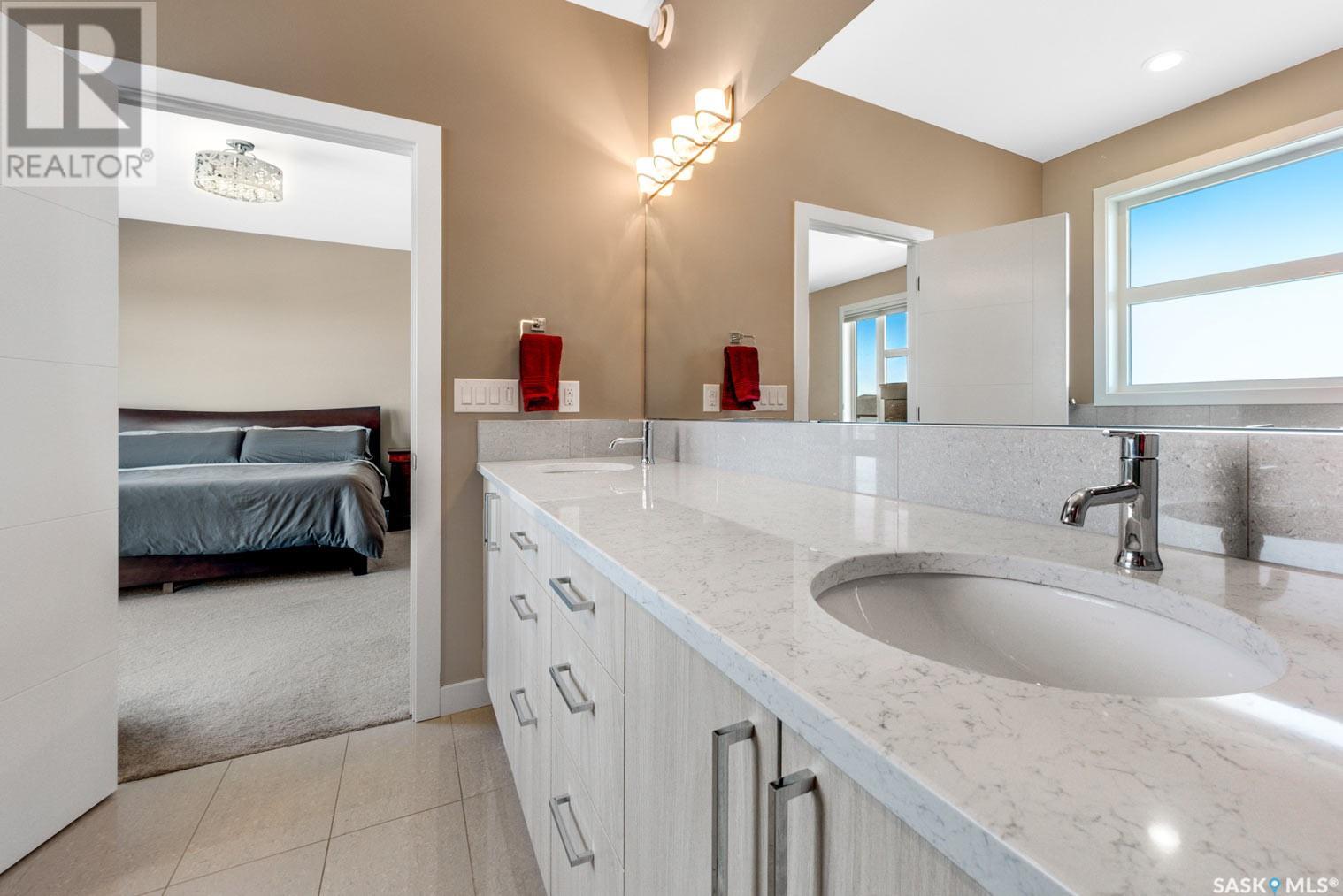 Single Family House Bi-level for Sale in  Boykowich CRESCENT Saskatoon 