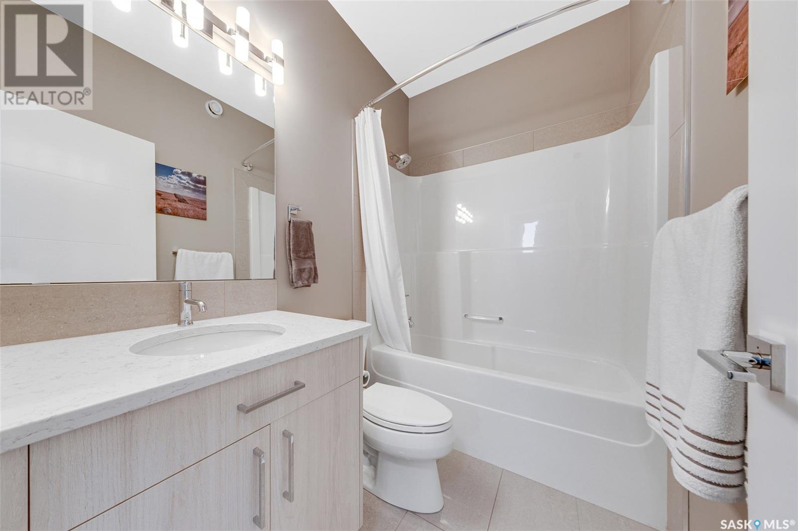Single Family House Bi-level for Sale in  Boykowich CRESCENT Saskatoon 