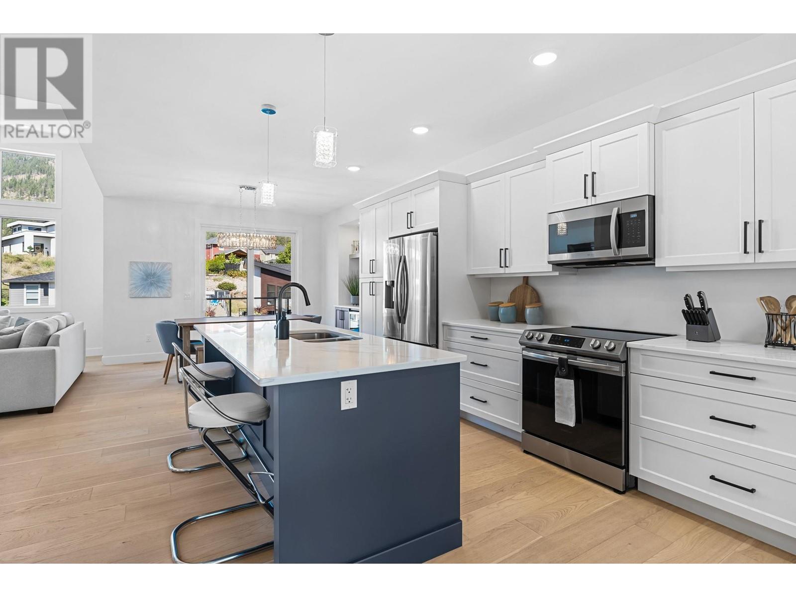  2789 Canyon Crest Drive, West Kelowna