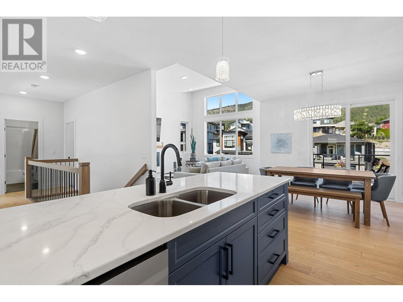  2789 Canyon Crest Drive, West Kelowna