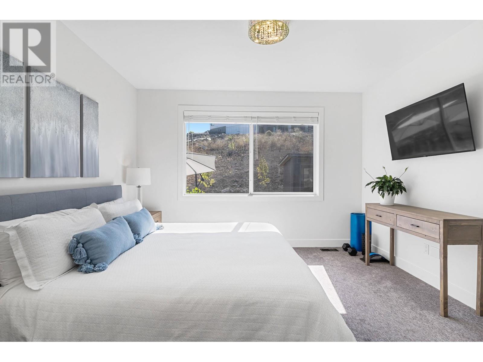  2789 Canyon Crest Drive, West Kelowna