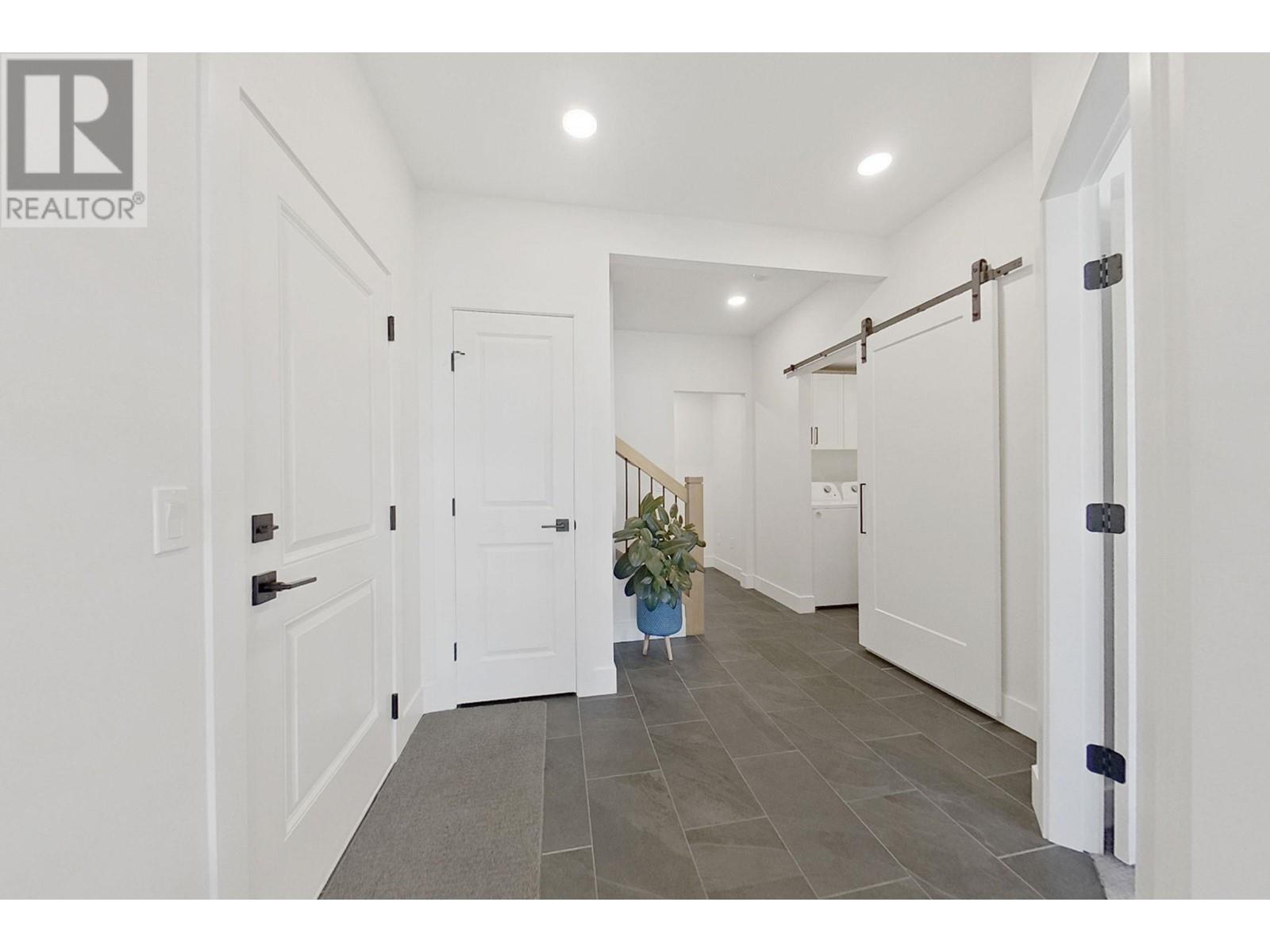 2789 Canyon Crest Drive, West Kelowna